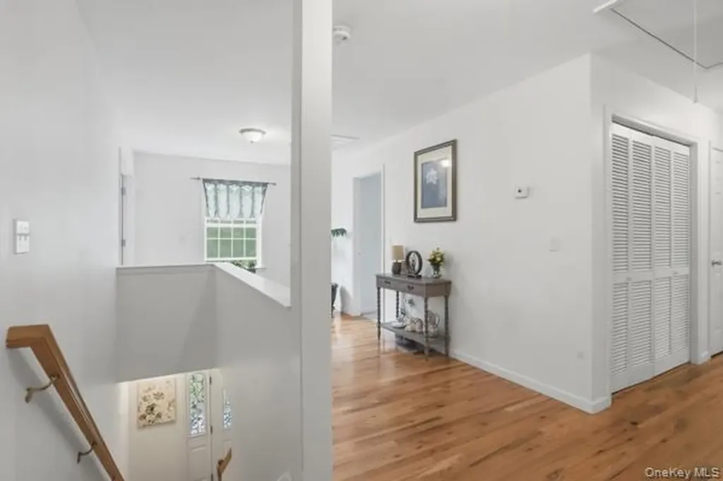 29 Hickory Hill Road Newburgh NY 12550