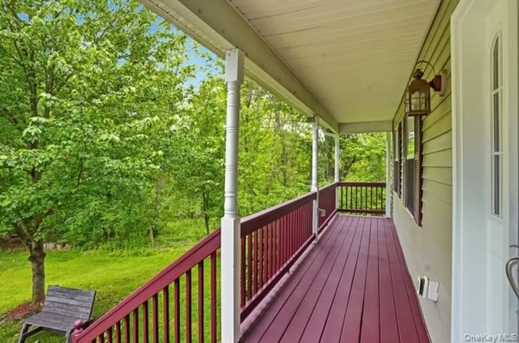29 Hickory Hill Road Newburgh NY 12550