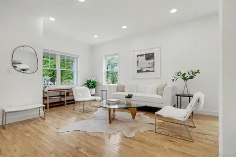 152 Lee Road Scarsdale NY 10583
