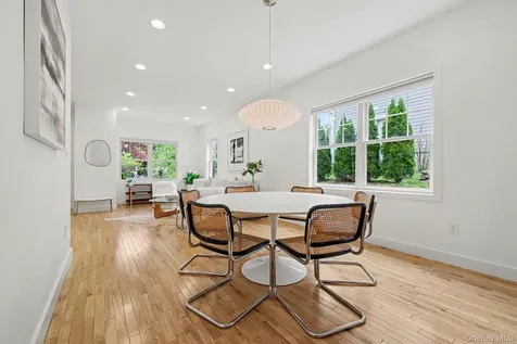 152 Lee Road Scarsdale NY 10583