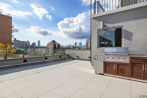 636 Lorimer Street Brooklyn NY 11211