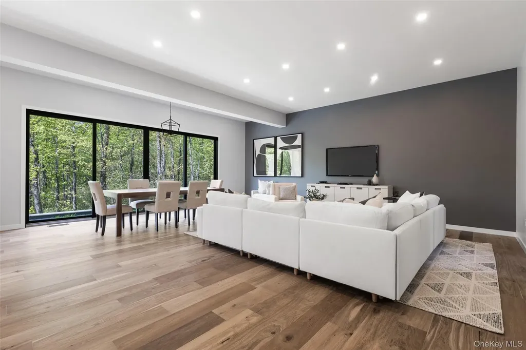 41 Mead Road Armonk NY 10504