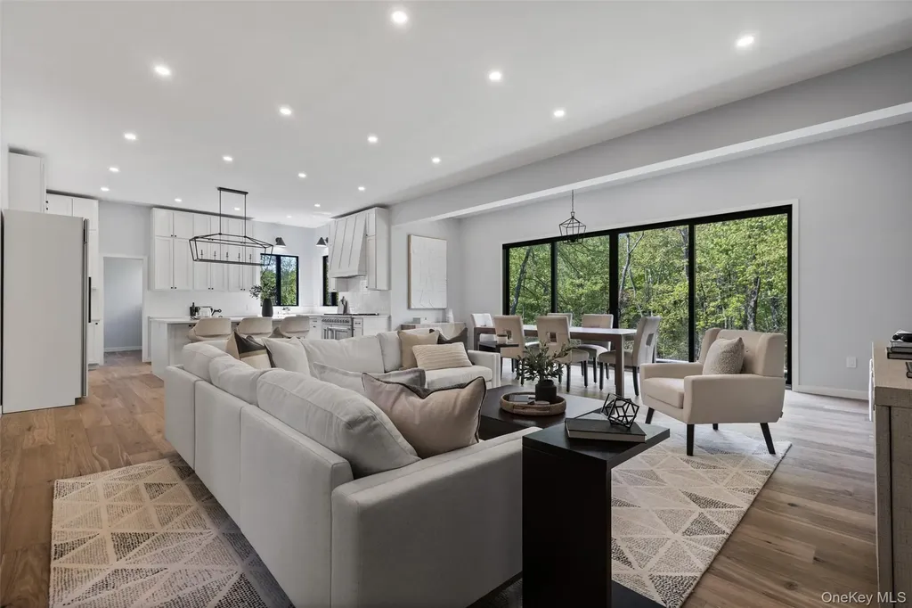 41 Mead Road Armonk NY 10504