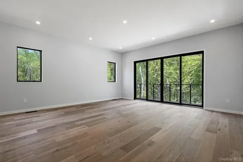 41 Mead Road Armonk NY 10504
