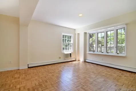 45 Myrtle Avenue Dobbs Ferry NY 10522