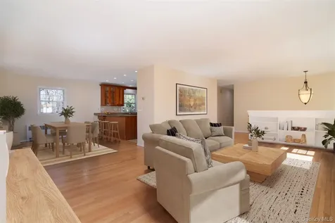 45 Myrtle Avenue Dobbs Ferry NY 10522