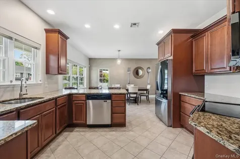 8 Manhattan Avenue Centereach NY 11720
