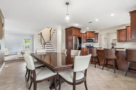 8 Manhattan Avenue Centereach NY 11720