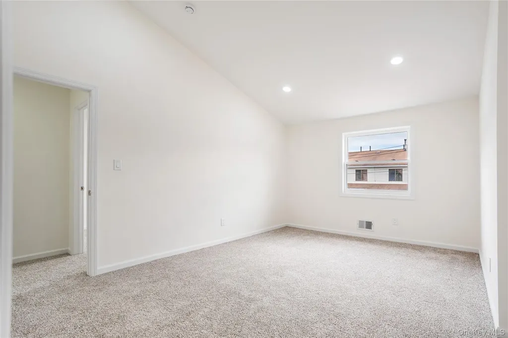 33 Marc Street Staten Island NY 10314