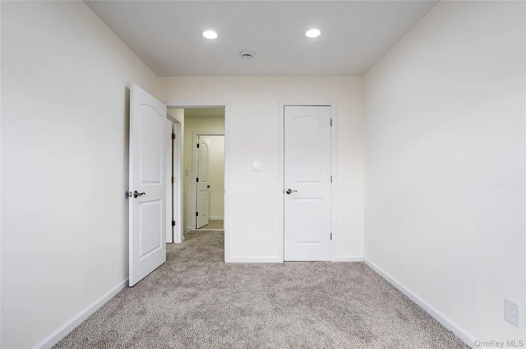 33 Marc Street Staten Island NY 10314