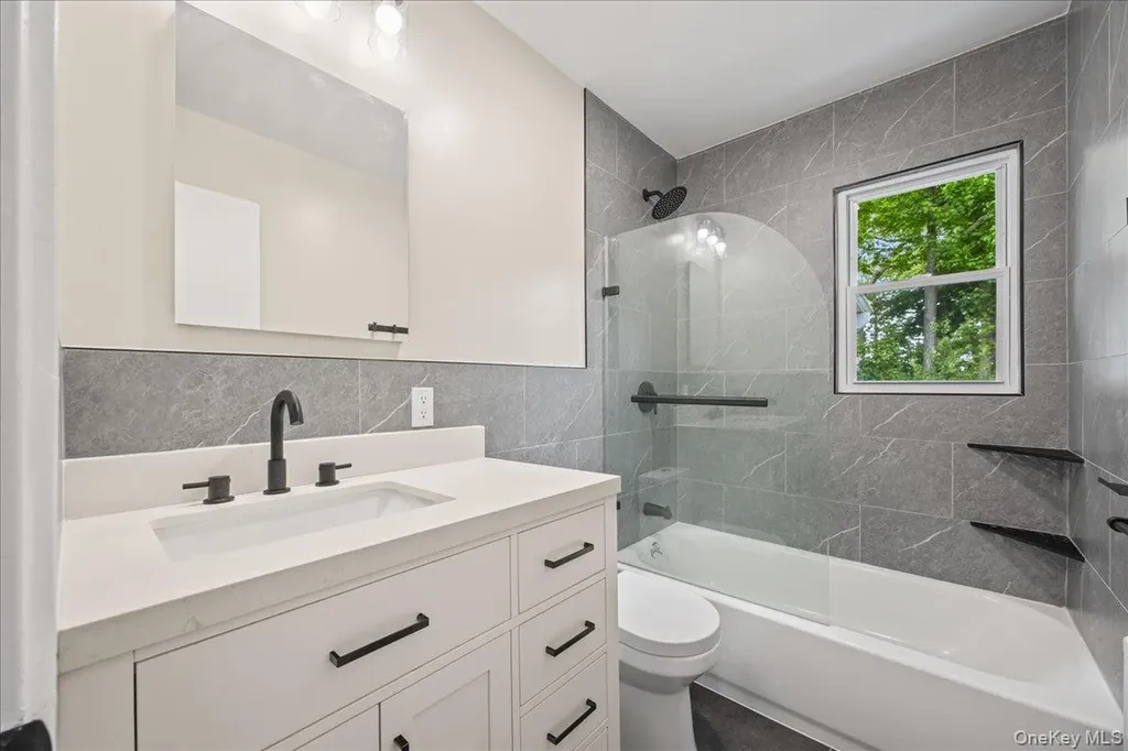 45 N Perkins Avenue Elmsford NY 10523
