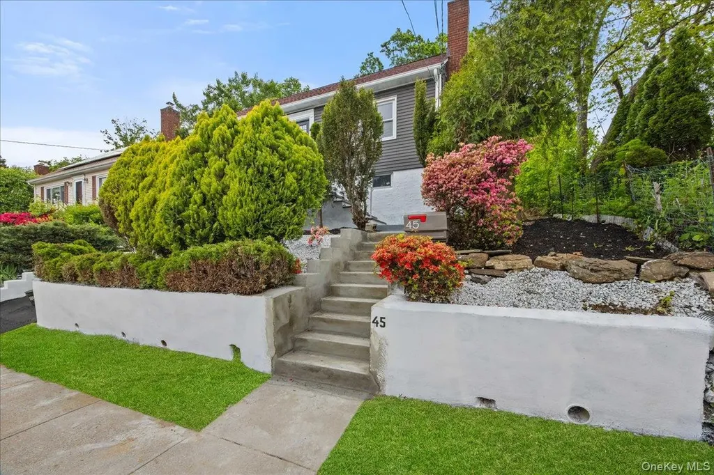 45 N Perkins Avenue Elmsford NY 10523