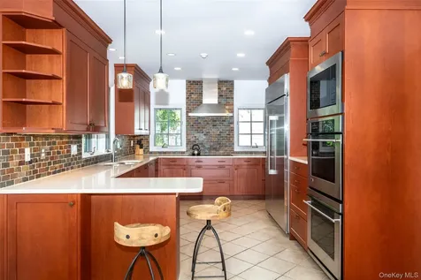 550 Forest Avenue New Rochelle NY 10804