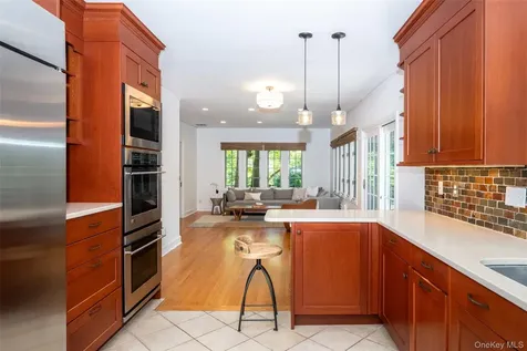 550 Forest Avenue New Rochelle NY 10804