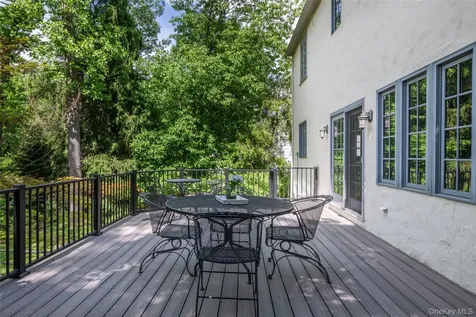 550 Forest Avenue New Rochelle NY 10804