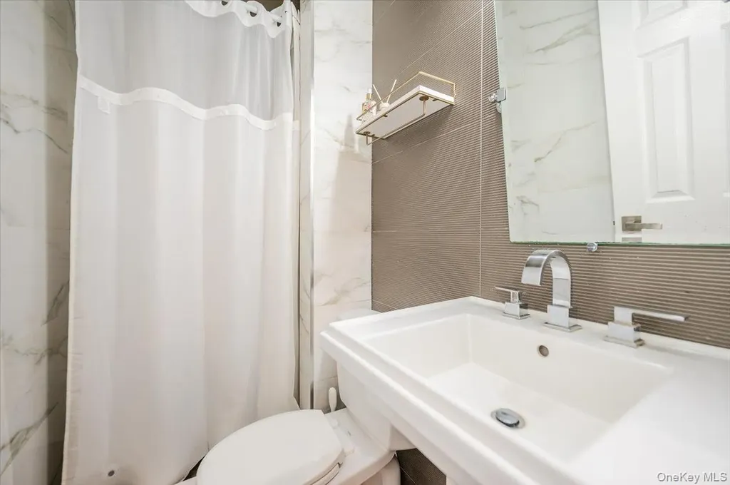 448 Westminster Road Cedarhurst NY 11516