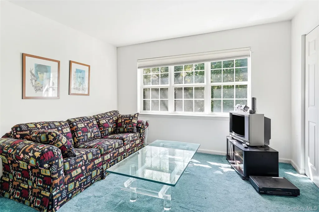 74 Lake Marie Lane Bedford Hills NY 10507