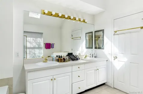 74 Lake Marie Lane Bedford Hills NY 10507