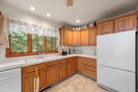 382 S Shore Drive Rock Hill NY 12775