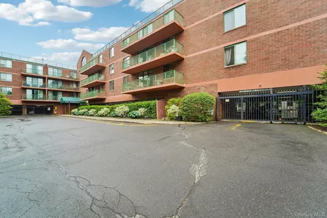 302 Church Street White Plains NY 10603