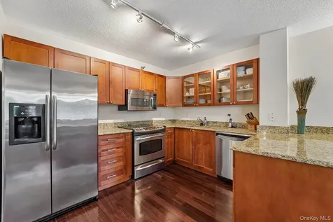 302 Church Street White Plains NY 10603