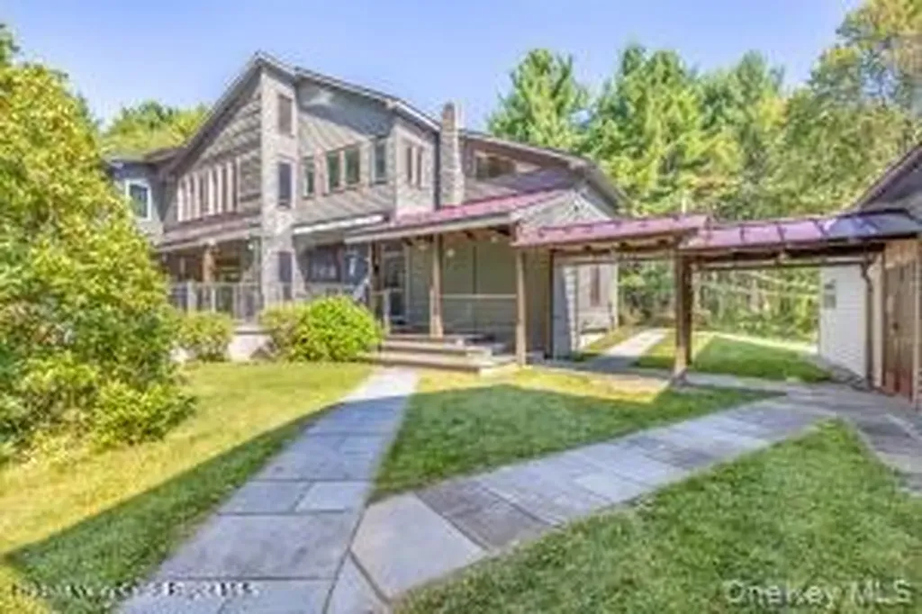16 Sahler Mill Road Olivebridge NY 12461