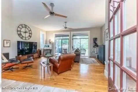 16 Sahler Mill Road Olivebridge NY 12461