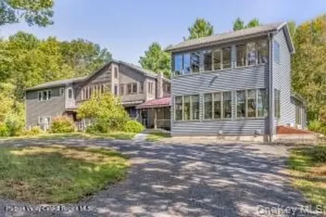 16 Sahler Mill Road Olivebridge NY 12461