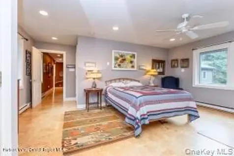 16 Sahler Mill Road Olivebridge NY 12461