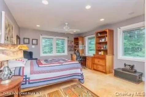 16 Sahler Mill Road Olivebridge NY 12461