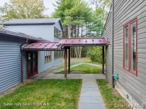 16 Sahler Mill Road Olivebridge NY 12461