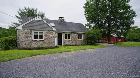 334 Lake Drive Rhinebeck NY 12572