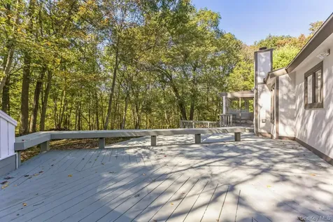 103 Old Highland Turnpike Garrison NY 10524