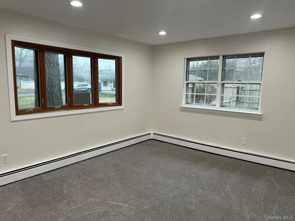 279 Beaver Drive Mastic Beach NY 11951