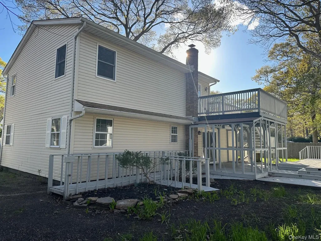 279 Beaver Drive Mastic Beach NY 11951