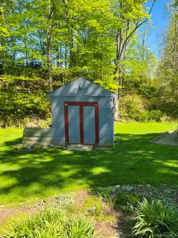 211 Sigler Road Pine Plains NY 12567