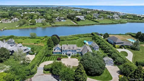155 Duck Pond Lane Southampton NY 11968