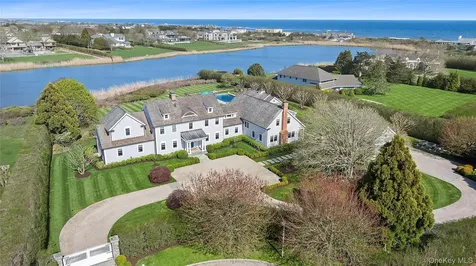 155 Duck Pond Lane Southampton NY 11968