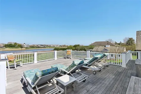 155 Duck Pond Lane Southampton NY 11968