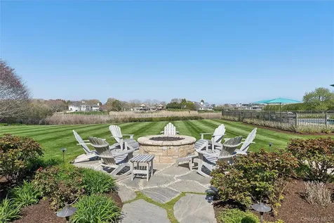 155 Duck Pond Lane Southampton NY 11968