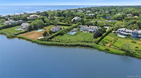 155 Duck Pond Lane Southampton NY 11968