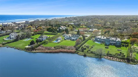 155 Duck Pond Lane Southampton NY 11968