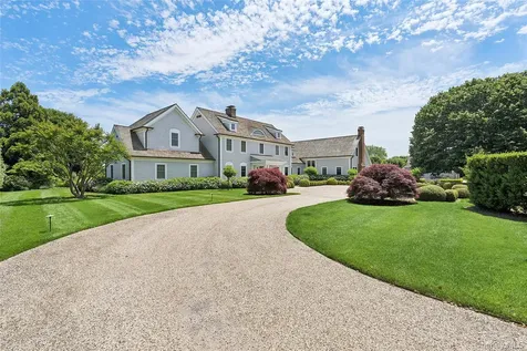 155 Duck Pond Lane Southampton NY 11968