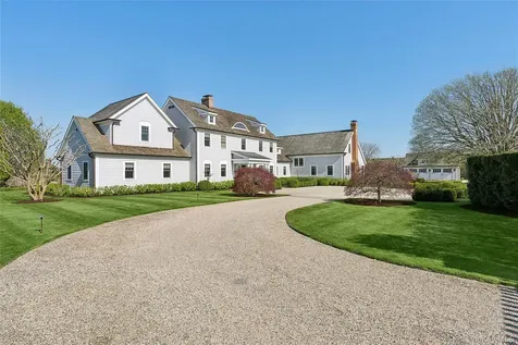 155 Duck Pond Lane Southampton NY 11968