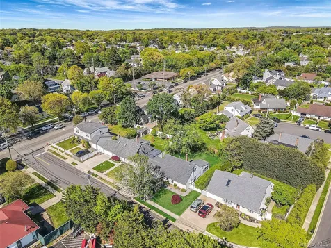 6 Arizona Avenue Syosset NY 11791