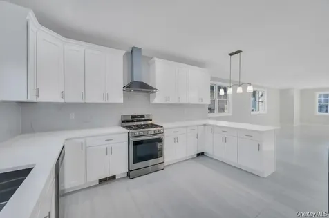141 Emerson Avenue Floral Park NY 11001