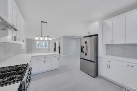 141 Emerson Avenue Floral Park NY 11001