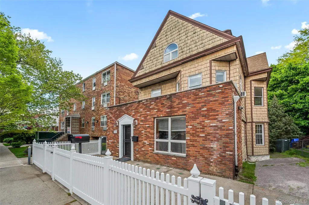 4647 Bedford Avenue Brooklyn NY 11235
