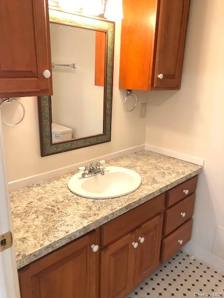 24 Vassar Street Poughkeepsie NY 12601