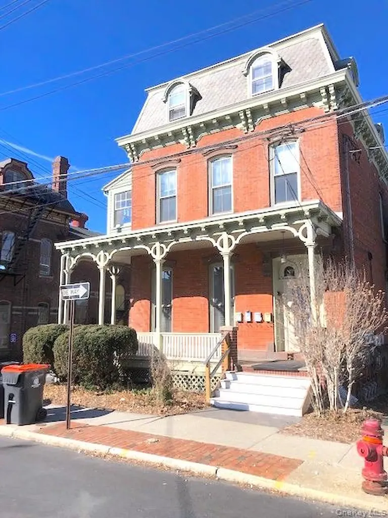 24 Vassar Street Poughkeepsie NY 12601
